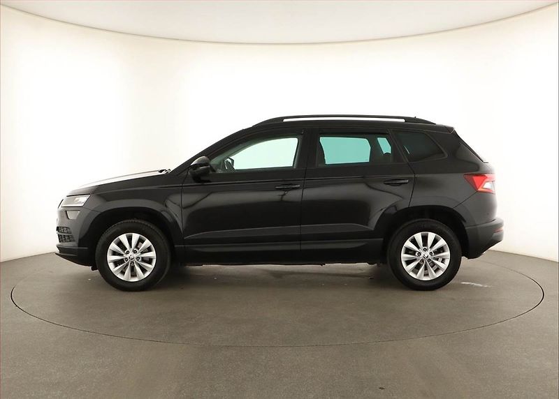 Škoda Karoq (2020) Ambition 1.0 TSI, Serv.kniha - fotka 3 z 13