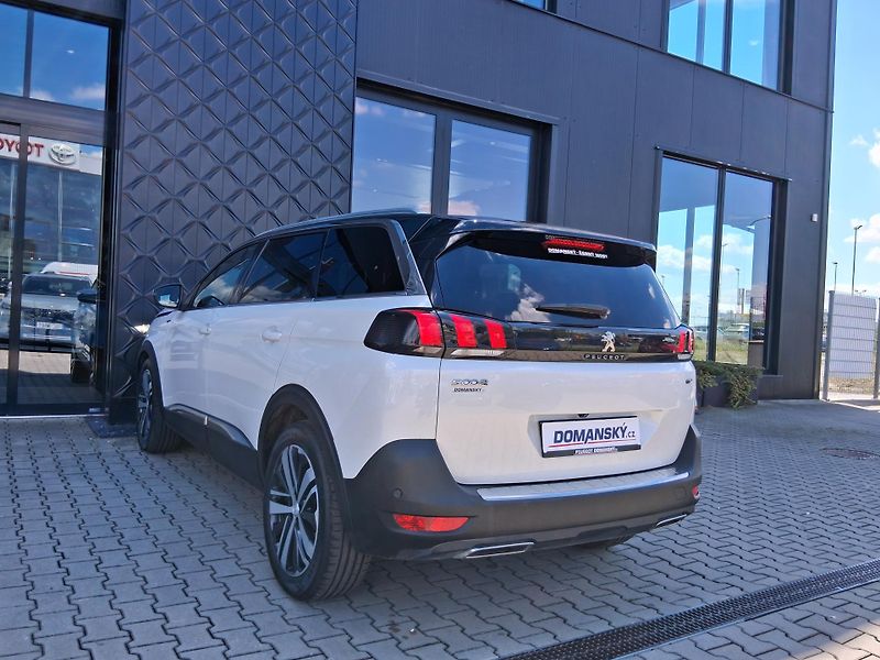 Peugeot 5008 GT 2.0 BHDi 130 kW - fotka 9 z 31