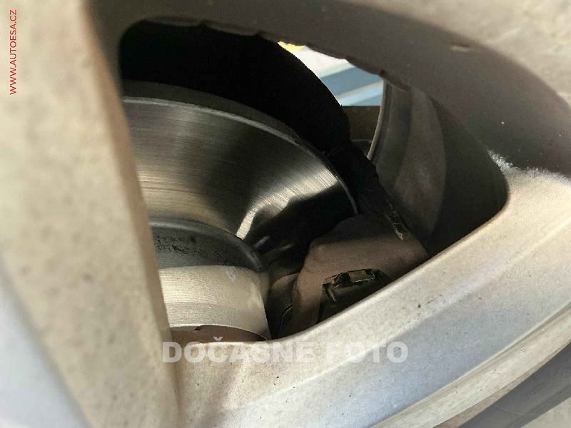 Volkswagen Caddy (2013) 1.2TSi 7míst, Jako-o, bixen - fotka 10 z 10