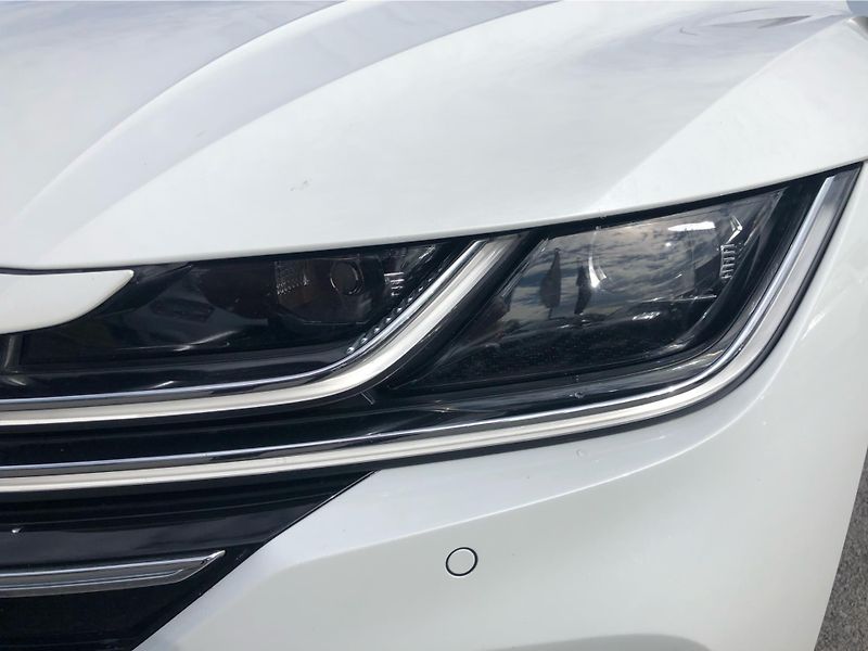 Volkswagen Arteon 2,0 TDI Elegance DSG 110kW - fotka 24 z 30
