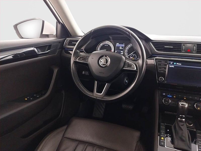 Škoda Superb (2016) Laurin&Klement 2.0 TDI - fotka 7 z 27