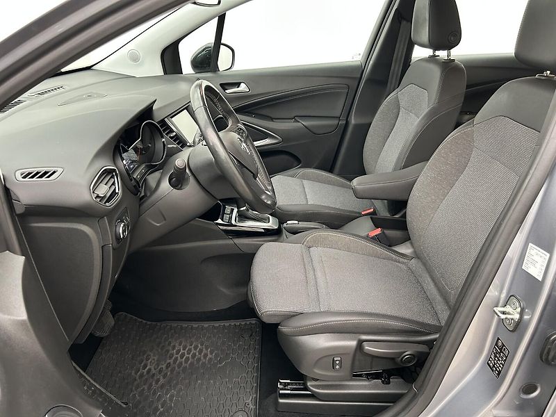 Opel Crossland 1.2 Turbo  Elegance - fotka 10 z 32