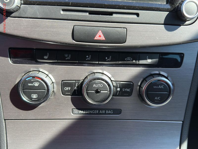 Volkswagen Passat (2014) 2.0 TDi, 2.maj,ČR, STK2/28 - fotka 17 z 20