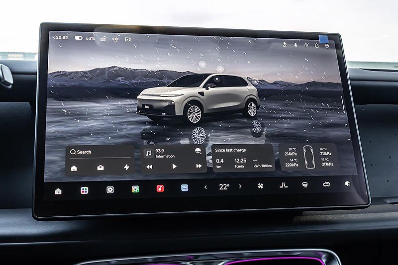 Leapmotor B10 (2026) 1,5 dojezd až 900km  DESIGN Hy - fotka 13 z 14