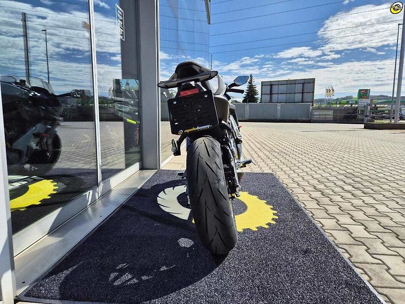 CFMOTO (2026) 675 SR-R - SKLADEM - fotka 26 z 43