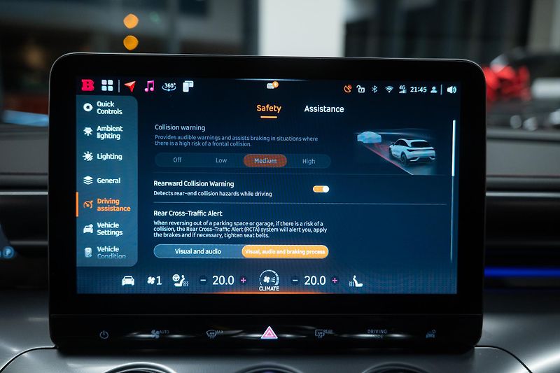 Smart #3 (2025) BRABUS 315 KW 4X4 ELEKTRO - fotka 48 z 63