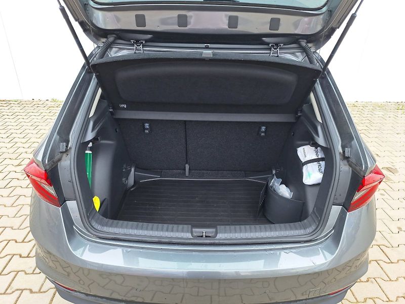 Škoda Fabia (2025) 1.0 TSI / 70 kW / 5MP / Select - fotka 10 z 33