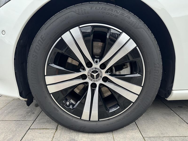 Mercedes-Benz Třídy C (2023) C 220d 4MATIC AVANTGARDE Masáž - fotka 7 z 31