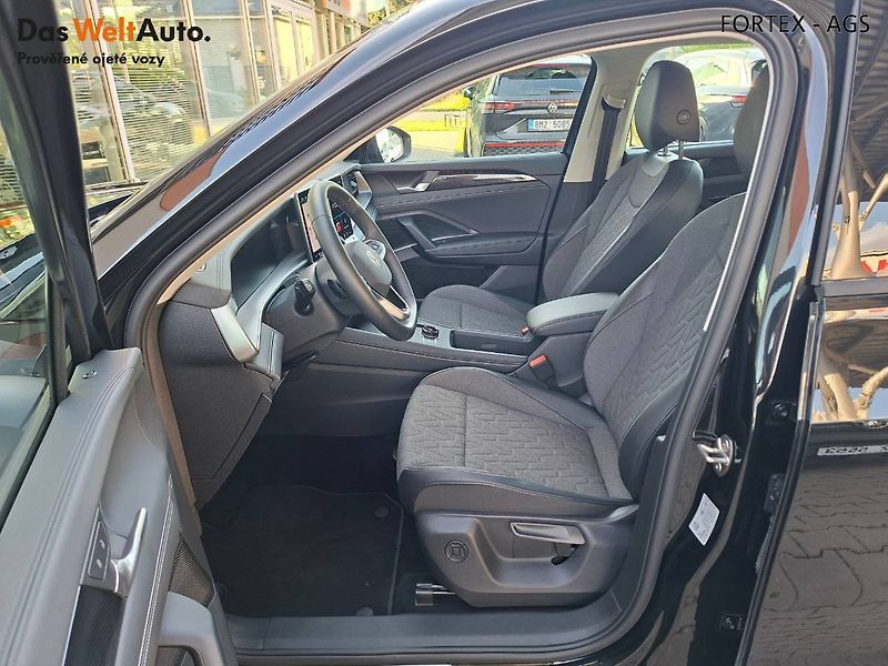 Volkswagen Tayron (2025) 2.0 TDI,142kW,DSG,4x4,Matrix,T - fotka 11 z 35