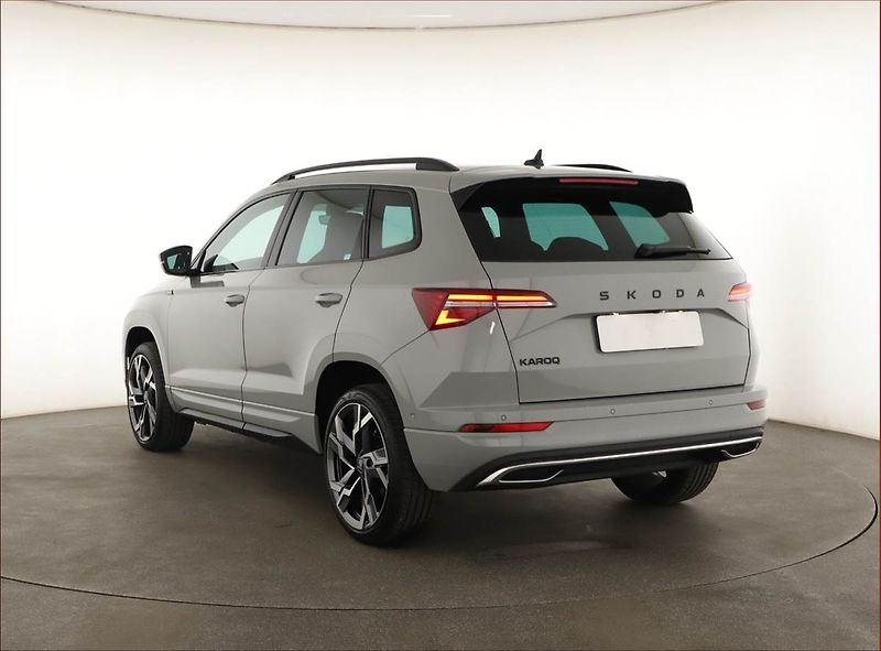 Škoda Karoq (2025) 1.5 TSI, Sportline, Navigace - fotka 4 z 20