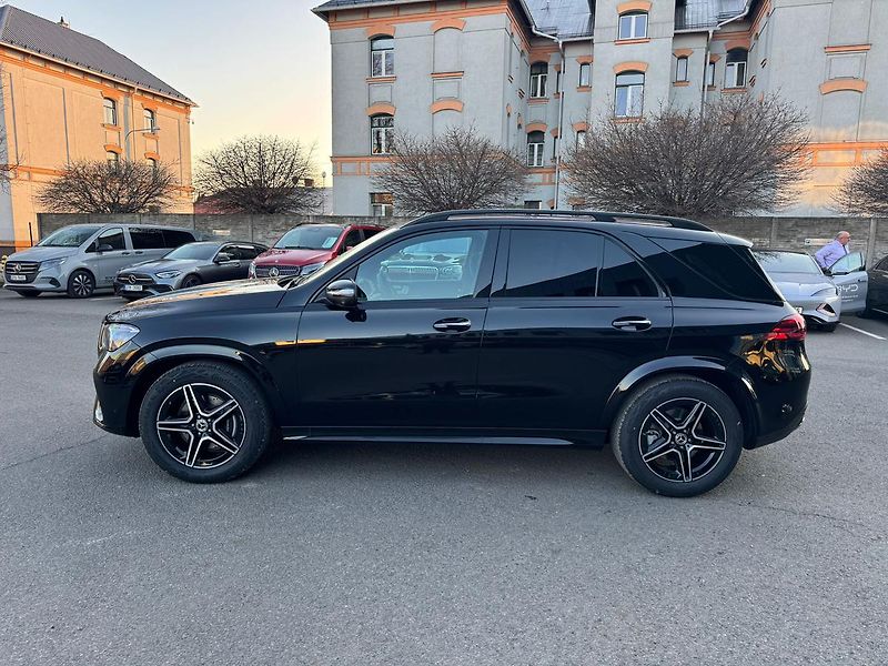 Mercedes-Benz GLE (2026) 300 d 4MATIC - fotka 4 z 25