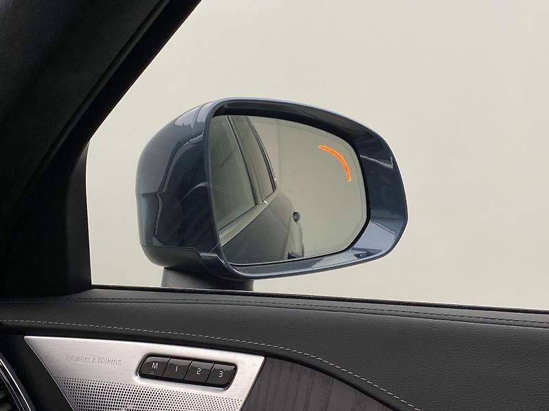 Volvo XC90 B5 AWD BRIGHT ULTRA REZERVACE - fotka 39 z 66