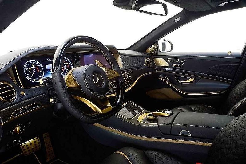 Brabus Rocket 900 Desert Gold Edition.