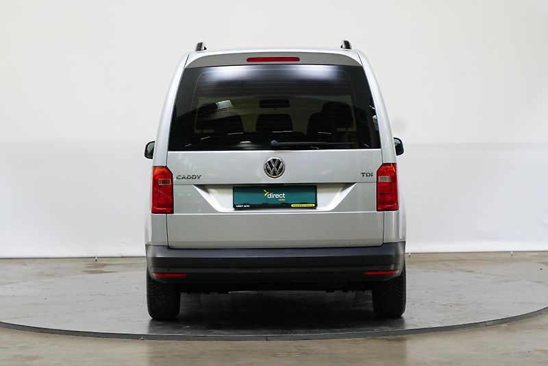 Volkswagen Caddy - fotka 6 z 23