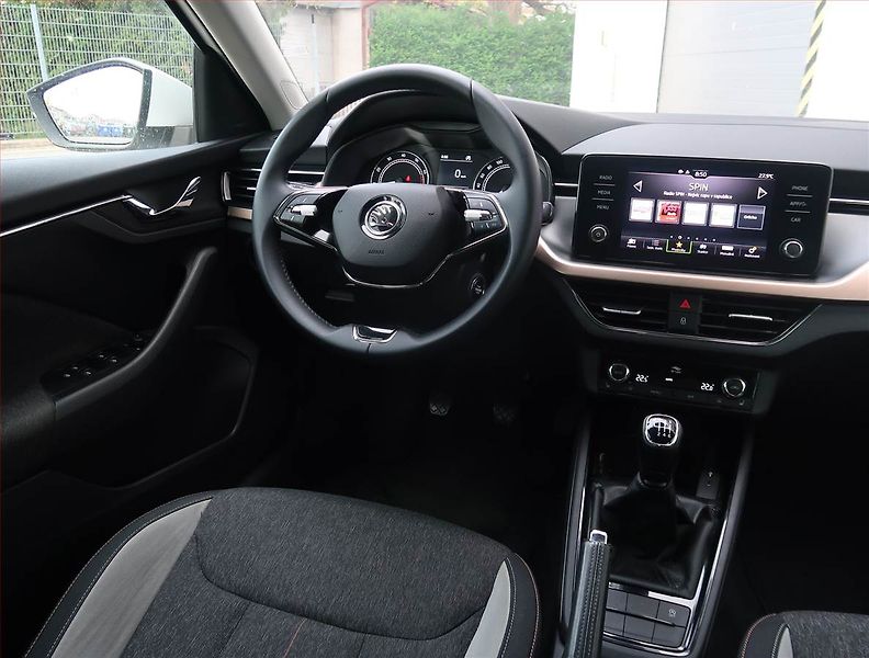 Fiat 500 (2021) 1.0 mild-hybrid, ČR,1.maj - fotka 7 z 17