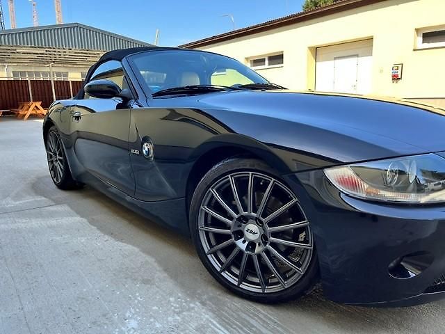 BMW Z4 (2003) BMW Z4 e 85 6V - fotka 4 z 17