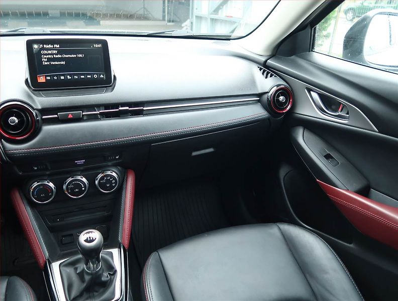 Mazda CX-3 (2016) 2.0 Skyactiv-G, Kůže, Tempomat - fotka 8 z 15