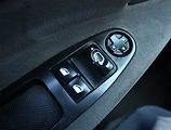 Peugeot Expert (2013) 2.0 HDi, Bus, 5Míst, 1Maj - náhled 18