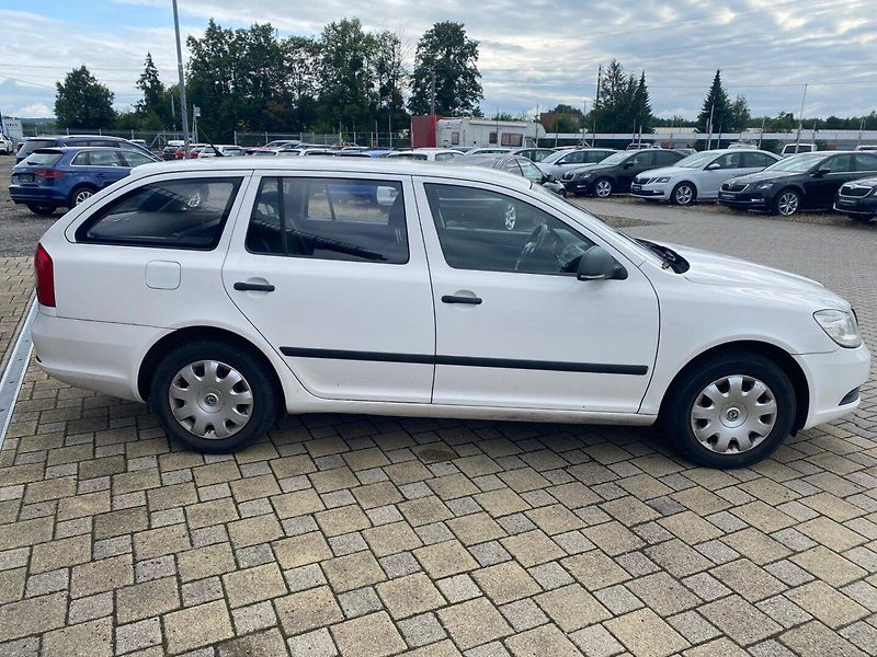 Škoda Octavia (2010) II Kombi 1.6 75kW - fotka 3 z 31