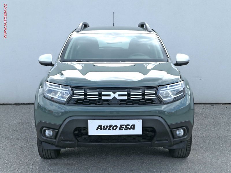 Dacia Duster (2023) 1.5dci 4x4, 1.maj,ČR, servis - fotka 2 z 3