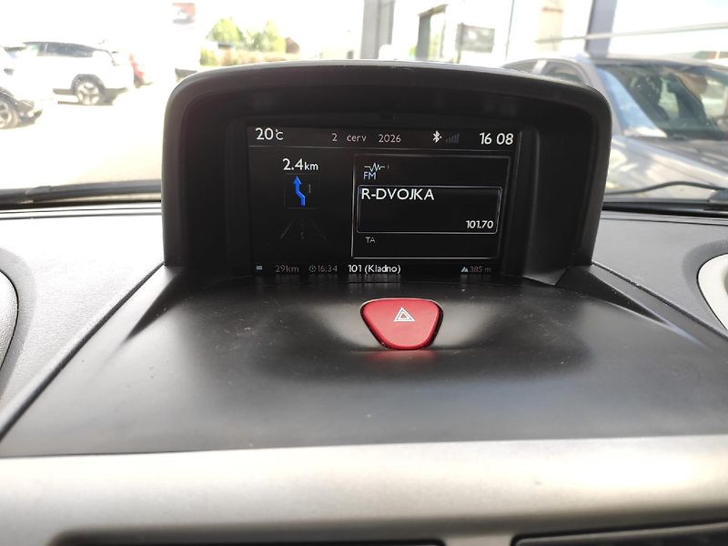 Peugeot Expert Tepee (2013) 2.0 HDI 180k AUT6 TZ - fotka 19 z 26