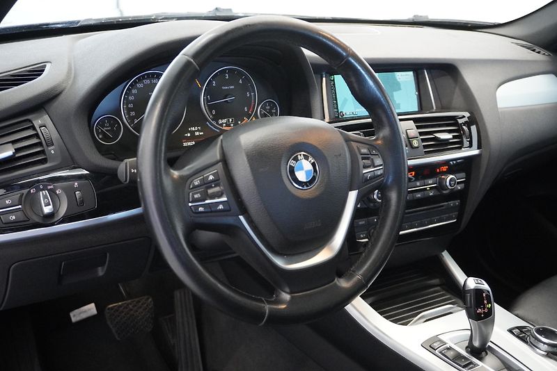 BMW X3 3,0 XDRIVE30D AUT. - fotka 13 z 28