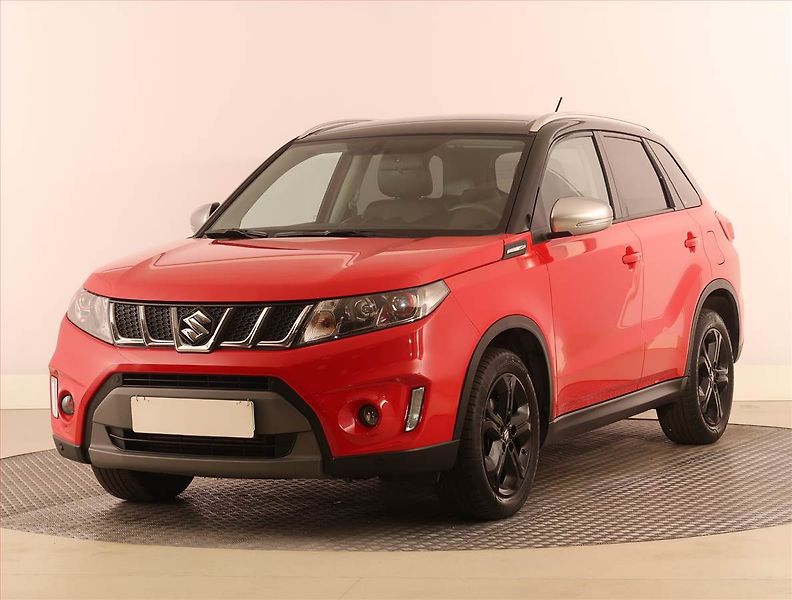 Suzuki Vitara (2015) Elegance 1.4 BoosterJet, 4X4 - fotka 2 z 23