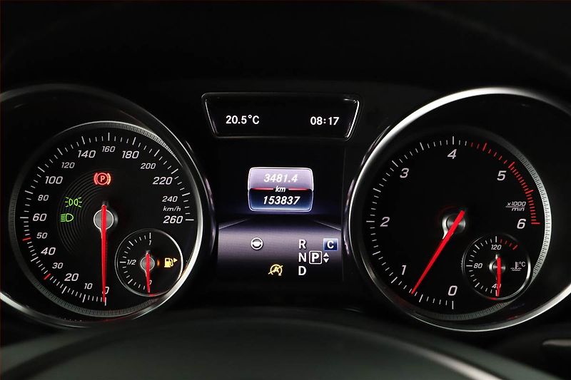 Mercedes-Benz GLE (2020) 350 d 4MATIC, ČR, AMG line - fotka 8 z 19