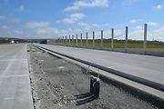 Deset kilometrů dlouhý úsek dálnice D1 mezi Říkovicemi a Přerovem míří do finále.
