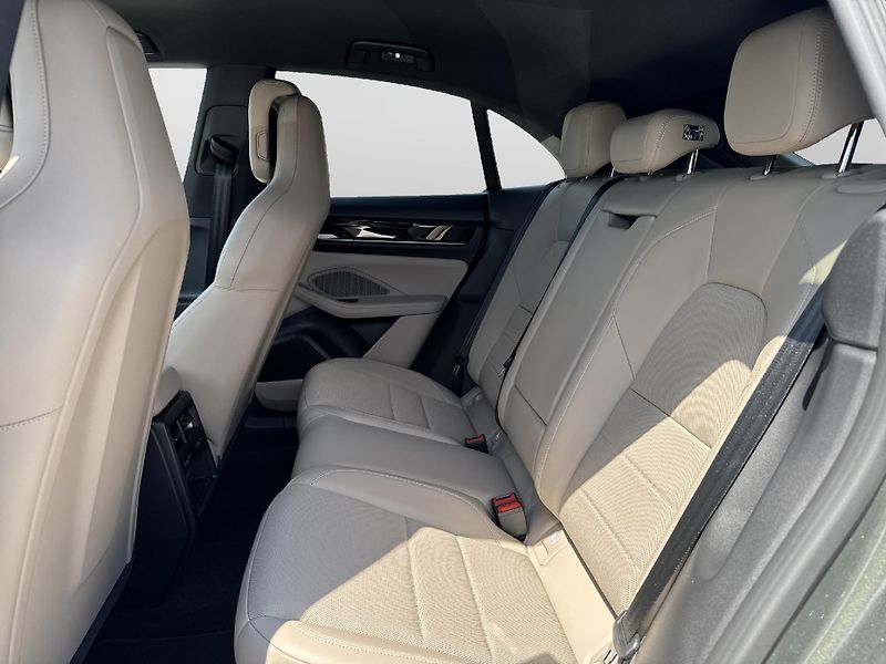 Porsche Macan - fotka 22 z 28