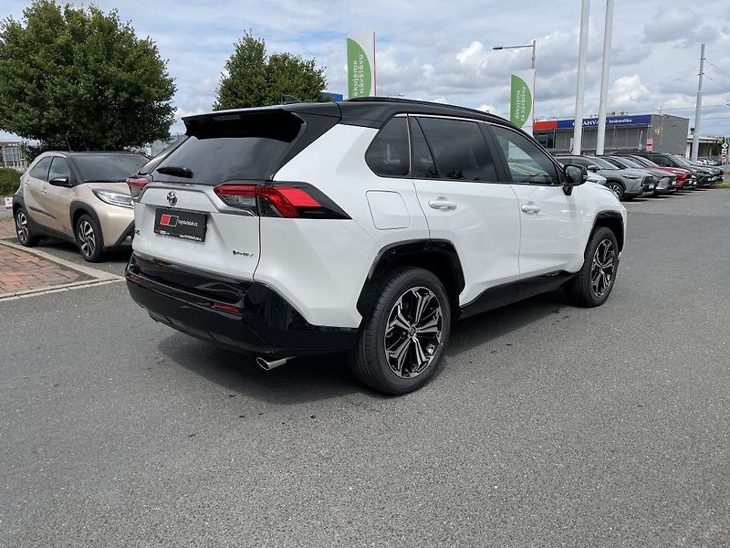 Toyota RAV4 2.5 Plug-in Hybrid Selection - fotka 3 z 29