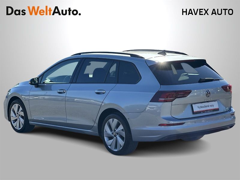 Volkswagen Golf Variant (2024) 1.5 eTSI DSG Life - fotka 32 z 33