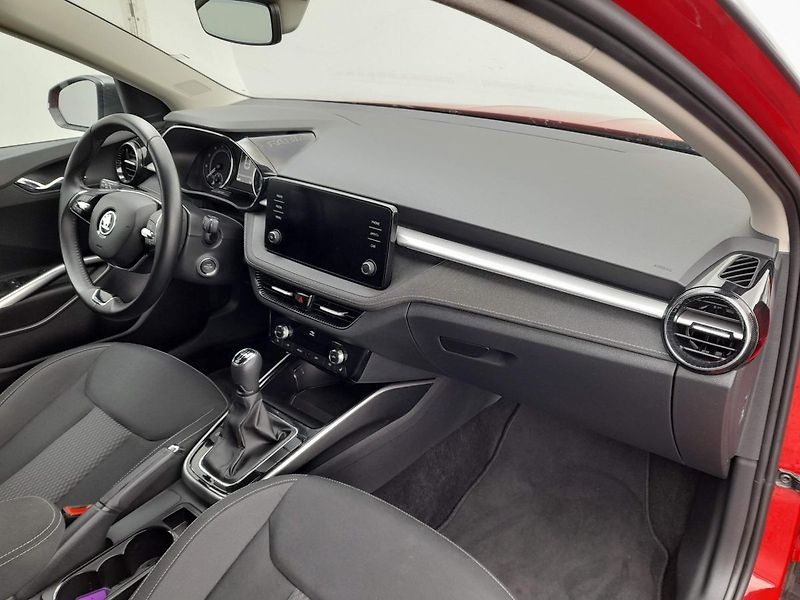Škoda Fabia STYLE 1.0TSi 70KW 5MP - fotka 15 z 20
