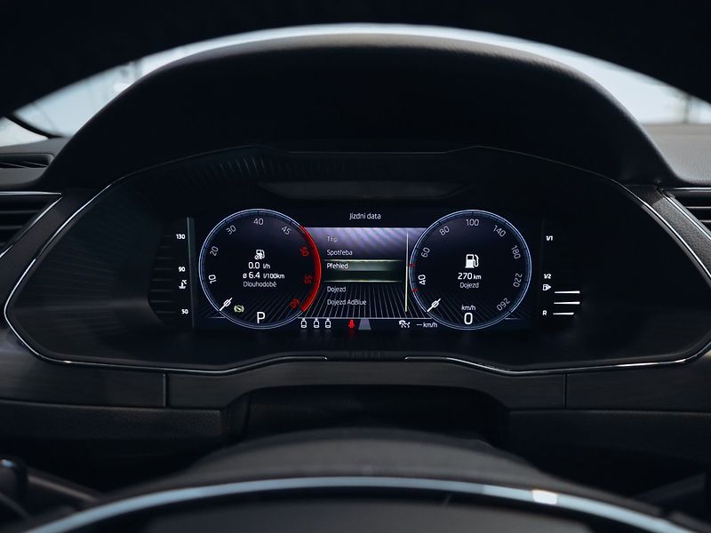Škoda Superb 2.0 TDI 147kW Style DSG - fotka 9 z 24