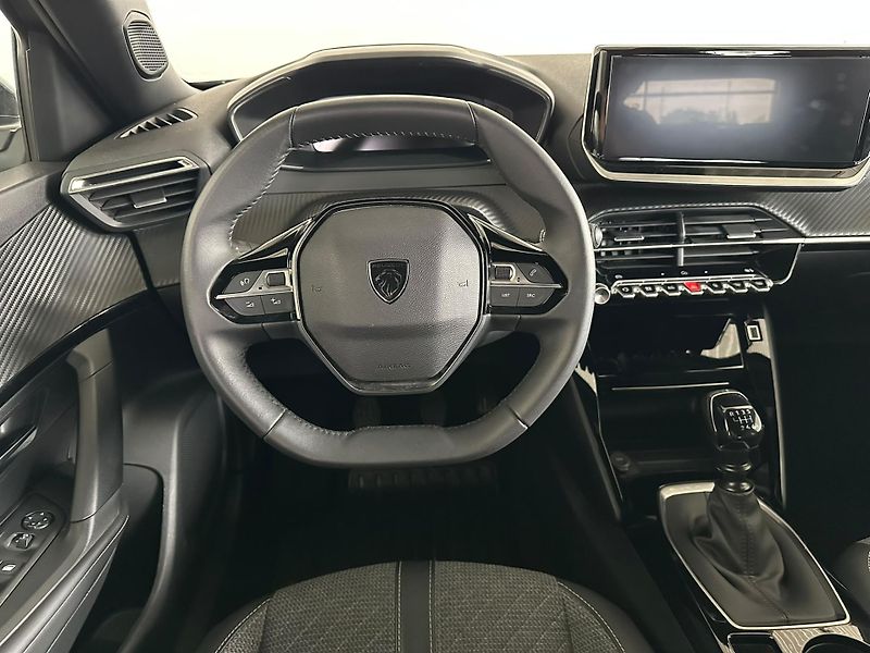 Peugeot 2008 1.2 PureTech,Allure, - fotka 10 z 18