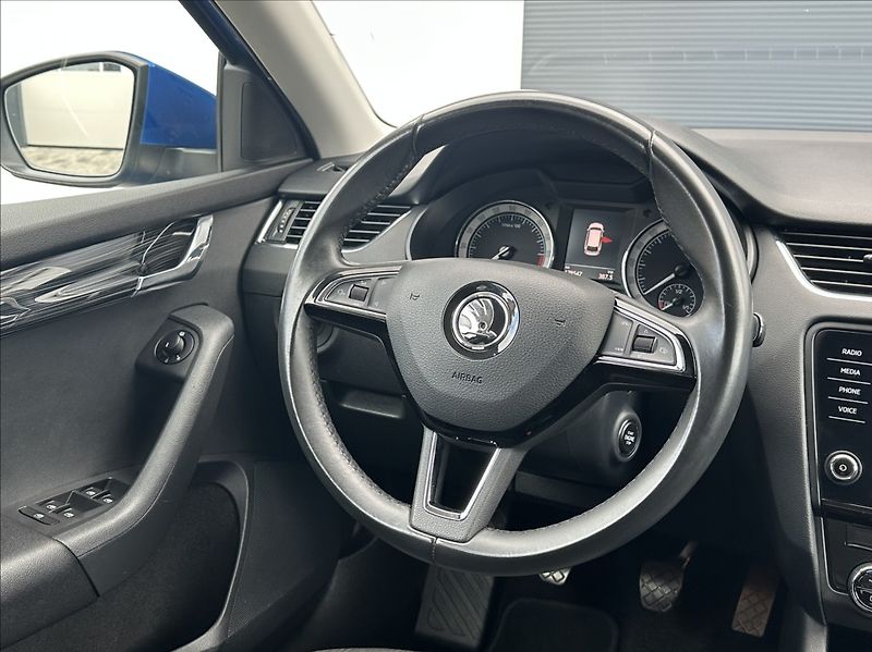 Škoda Octavia 2,0 TDI 150PS  Style M/T - fotka 22 z 54