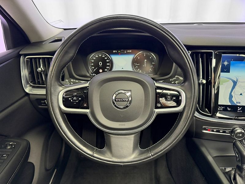 Volvo V60 D4 AWD, WEBASTO, PANORAMA, EL. - fotka 13 z 30