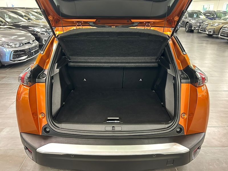 Peugeot 2008 (2021) SoH 89% GT 50kWh | Záruka - fotka 25 z 66