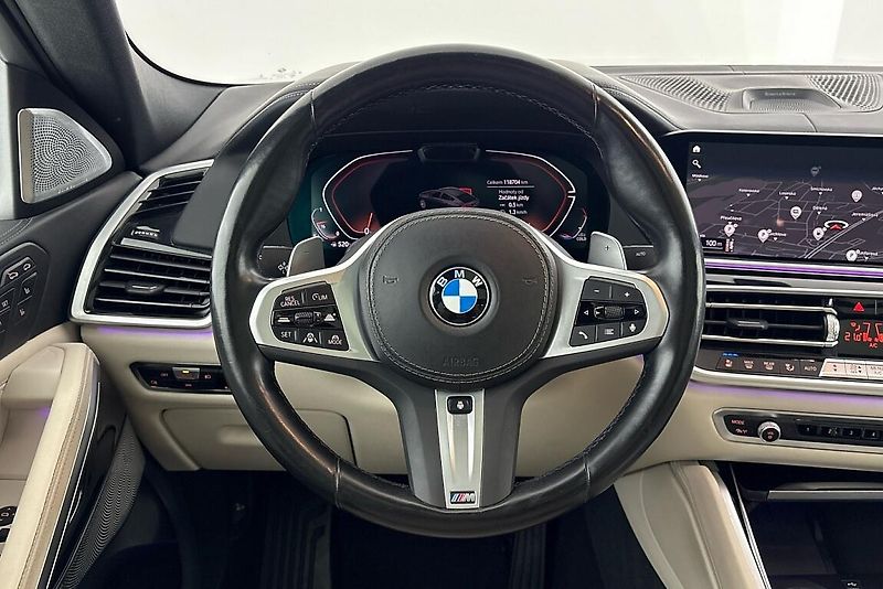 BMW X6 xDrive40d - fotka 24 z 29