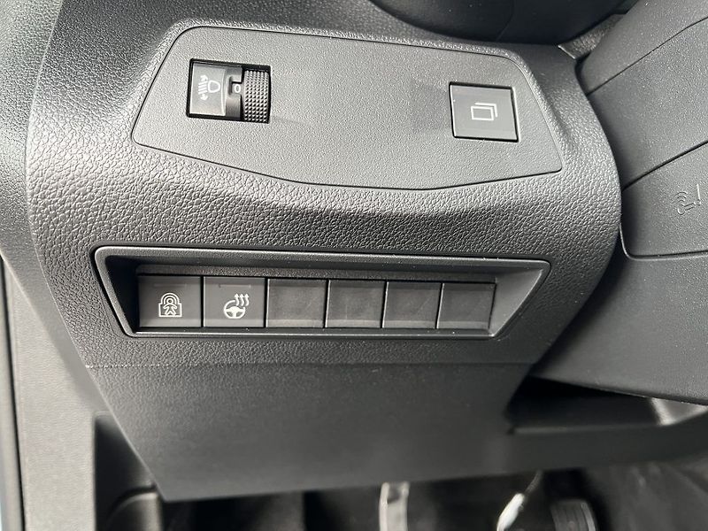 Toyota ProAce City Verso 1.5L D Family - fotka 27 z 32