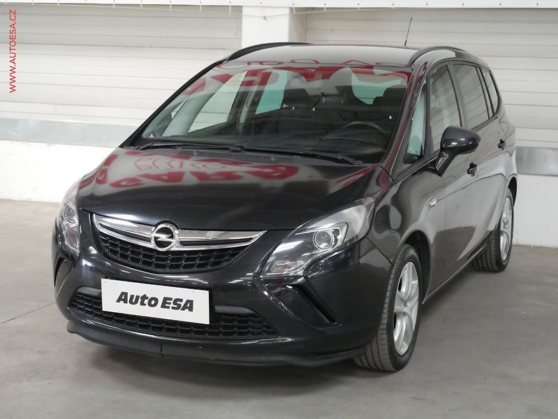Opel Zafira (2013) 2.0 CDTI, servis.kniha - fotka 3 z 21