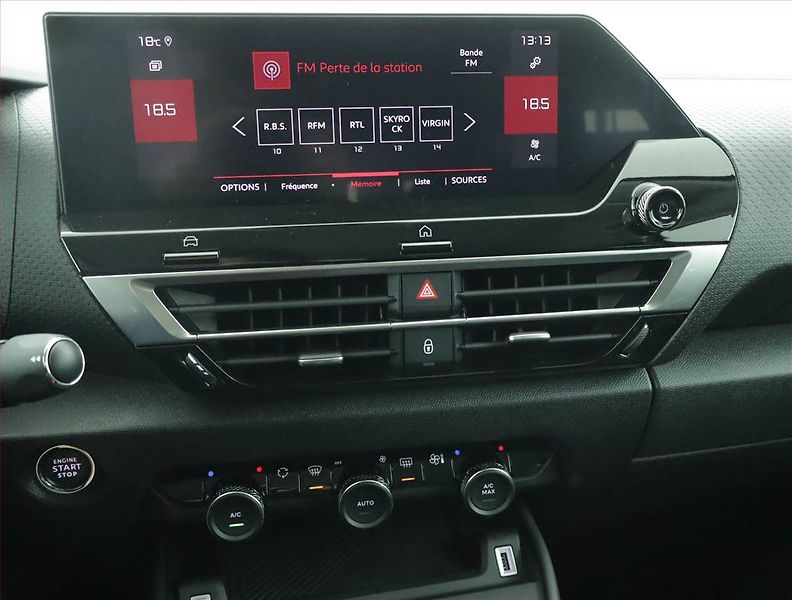 Citroën C4 (2021) 1.2 PureTech, Serv.kniha, Kůže - fotka 12 z 18