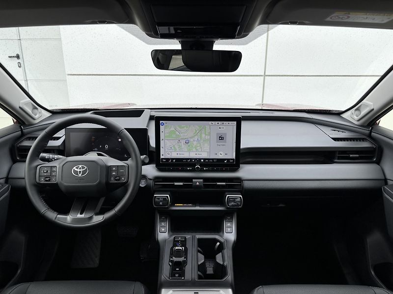 Toyota RAV4 (2026) NEW EXECUTIVE 2,5 HEV 4x4 - fotka 5 z 14