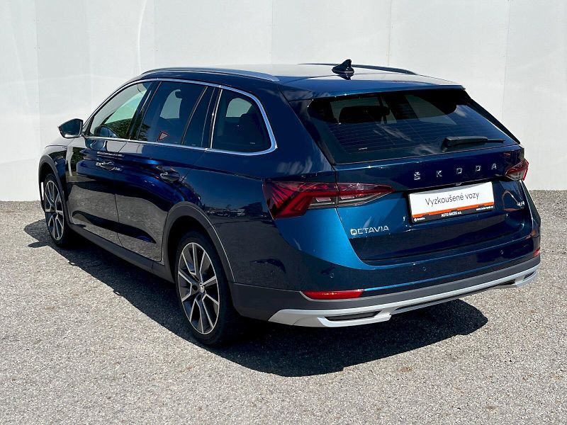 Škoda Octavia (2023) 2.0 TDI 147kW 4x4 DSG Scout Co - fotka 27 z 27