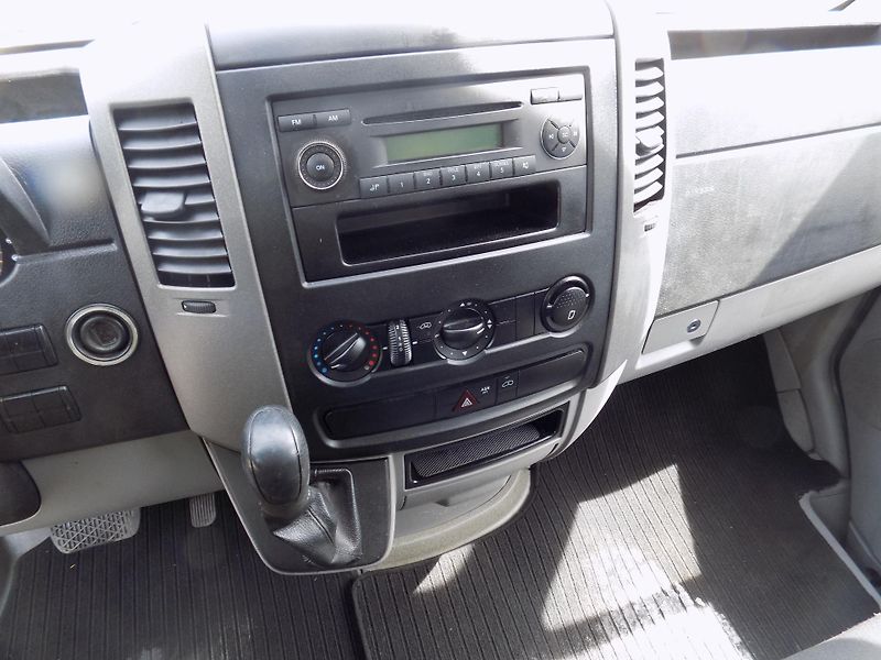 Mercedes-Benz Sprinter (2012) 2,2 95KW 7 MÍST SKLÁPĚČ  - fotka 19 z 46