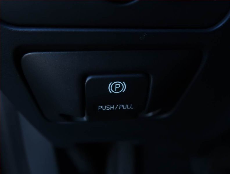 Volvo V60 (2011) D3 2.0, Automat, Navi - fotka 17 z 22