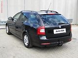 Škoda Octavia (2010) 1.6 TDi, AC, temp, tažné - náhled 6