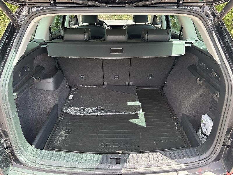 Škoda Kodiaq (2023) 2.0 TDI 4x4 DSG L&K - fotka 30 z 31
