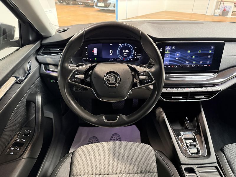 Škoda Octavia 2.0 TDI 85kW DSG Style Combi - fotka 6 z 13