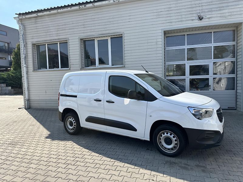 Opel Combo VAN-1.5CDTi-75KW-L1H1-KLIMA- - fotka 2 z 21